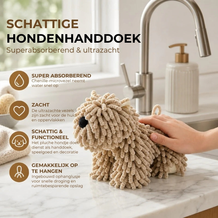 Microvezel hondenhanddoek om een natte hond na de wandeling af te drogen